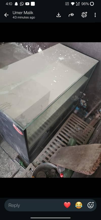 shop or mobile counter in 10/10 condition