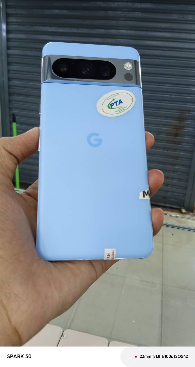 Google Pixel 8 Pro 0