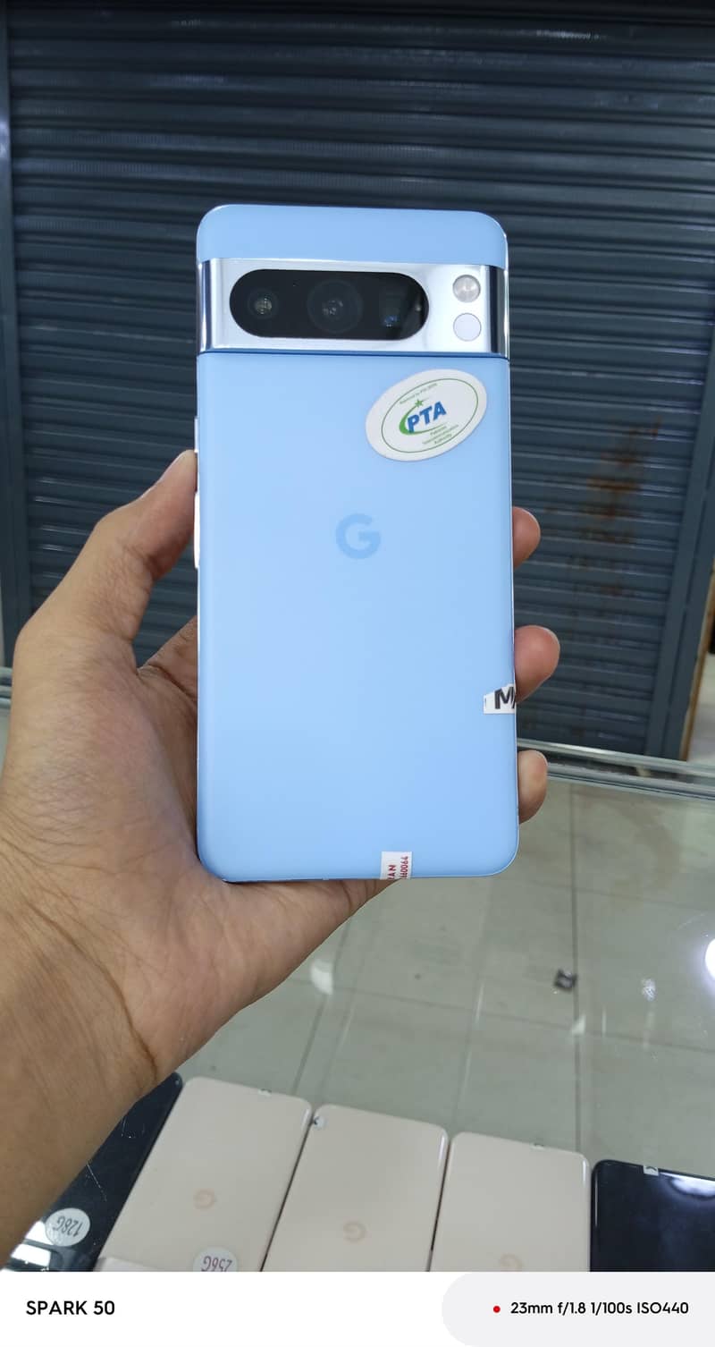 Google Pixel 8 Pro 1