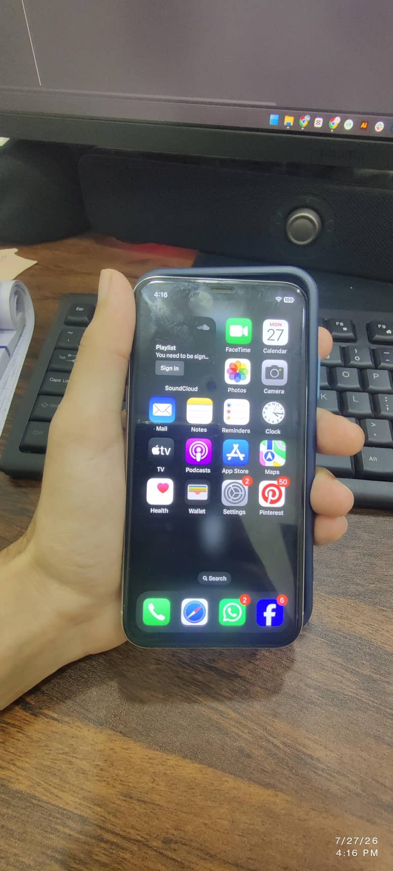 Apple iPhone X 5