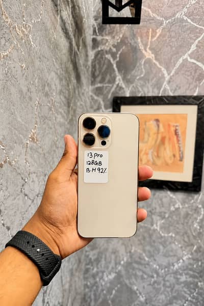 Apple iPhone 13 Pro 128GB Gold | 10/10 Condition | 92% Battery Health