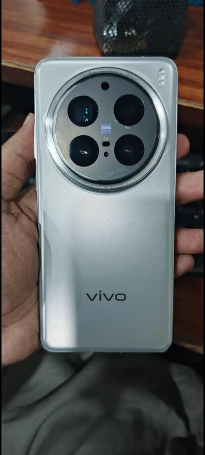Vivo X200 pro 16/512
