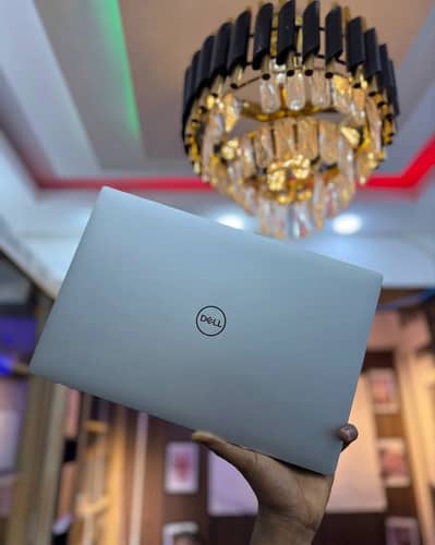 Dell Precision 5540 Workstation | i7 9th Gen | 32GB RAM | 4GB GPU