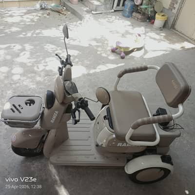 3 wheeler RAMZA Electric scooty For Sale