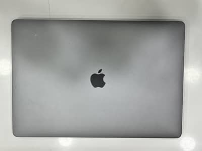Macbook pro 2017 with touchbar and fingerprint