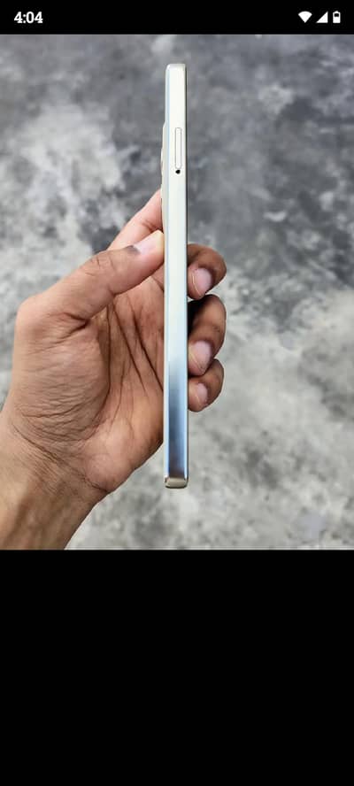 Moto G Stylus  exchange possible with iphone 11 se upar