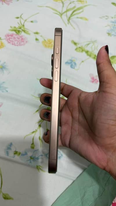 Apple iPhone 16 Pro Max (JV)