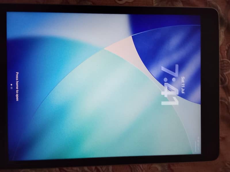 Ipad (9th gen) optimum condition 8