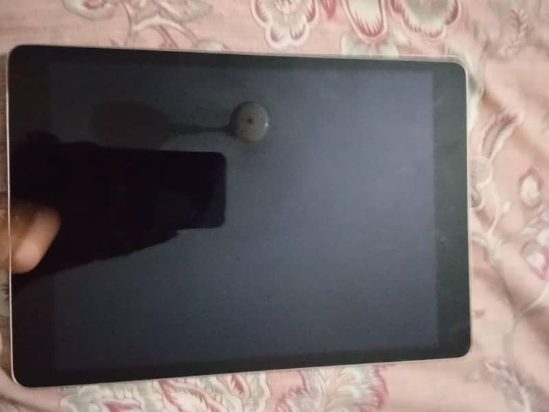 Ipad (9th gen) optimum condition 10