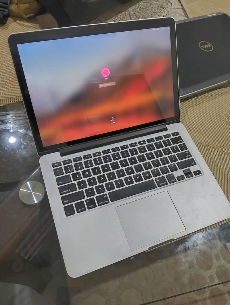 Apple Mac book 2014 4