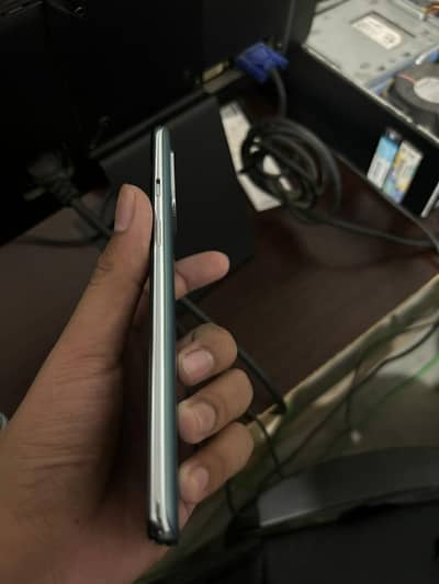 One Plus 8T 12/256