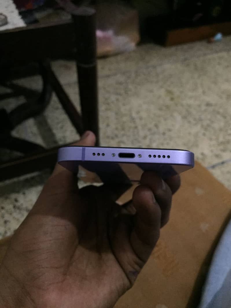 Apple iPhone 12 0