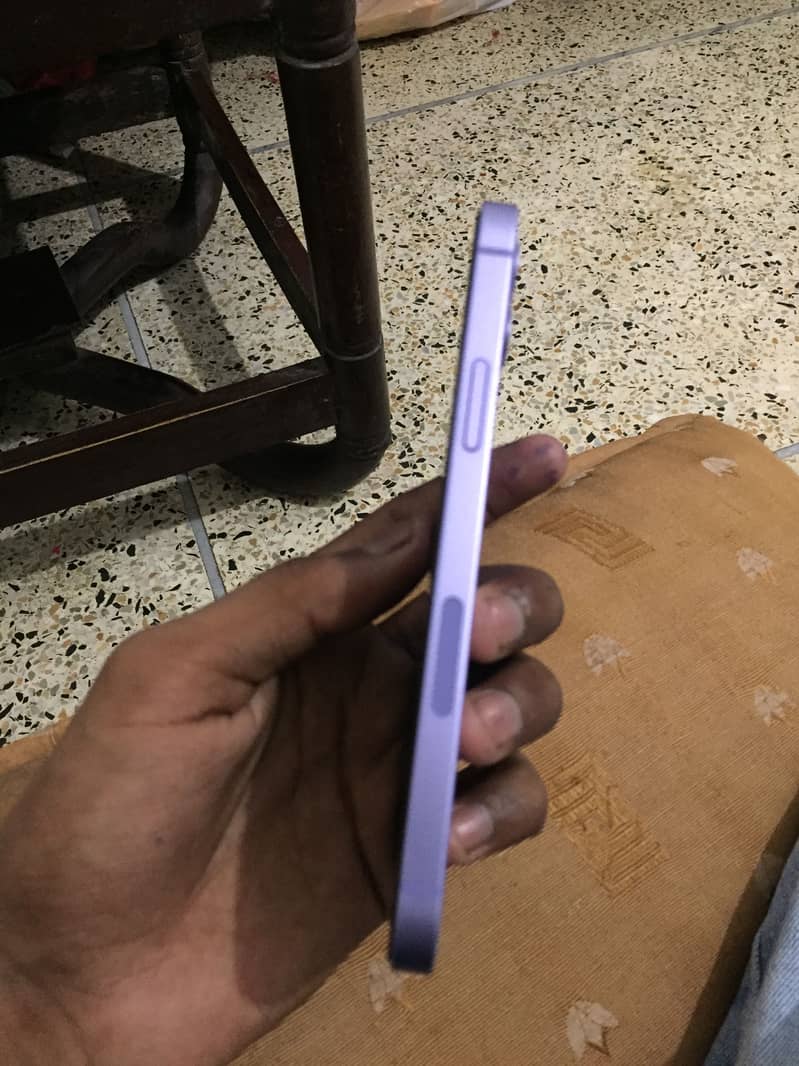 Apple iPhone 12 2