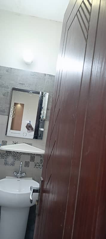 Upper Portion For Rent 7