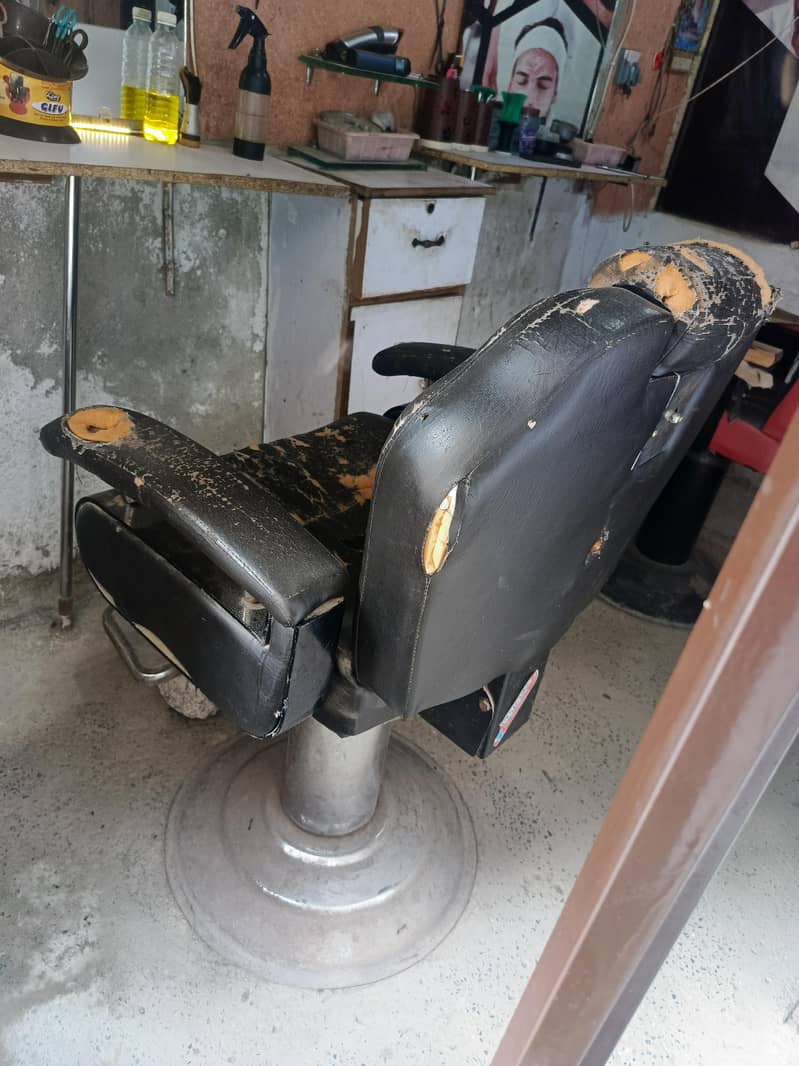 chair 0