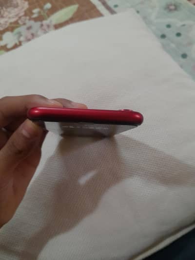 Apple iPhone XR