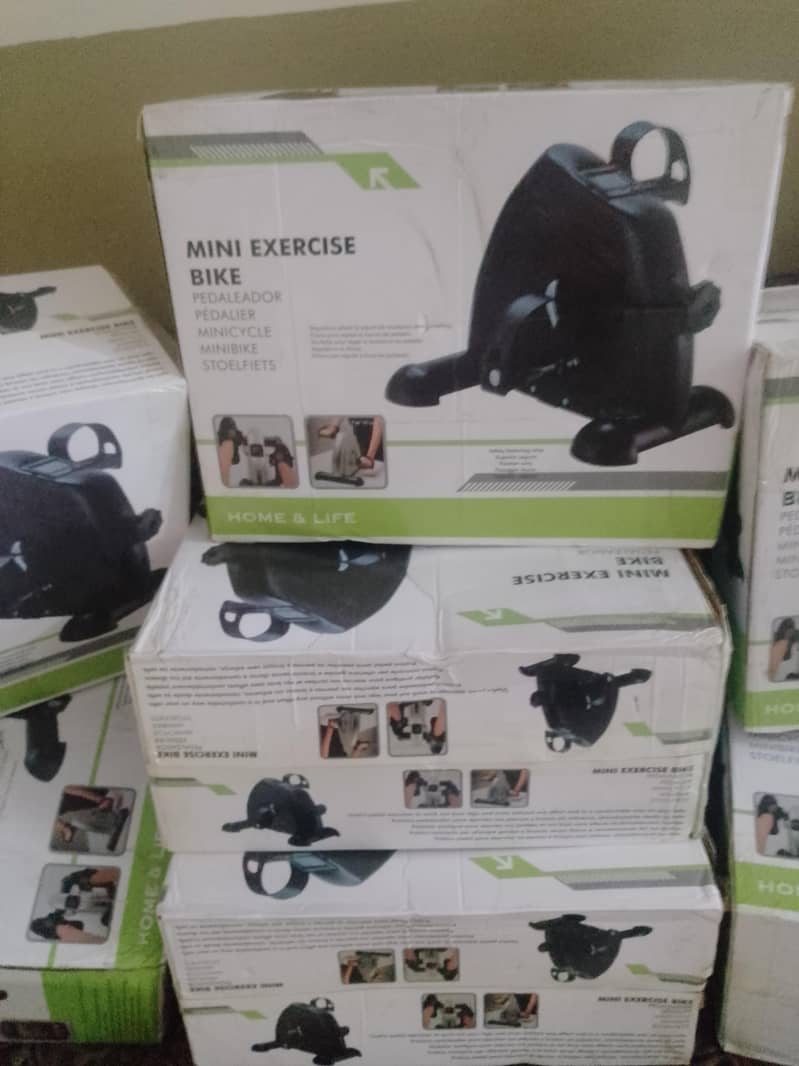 Portable Exercise Mini Cycle - Digital Display - Box Pack 1
