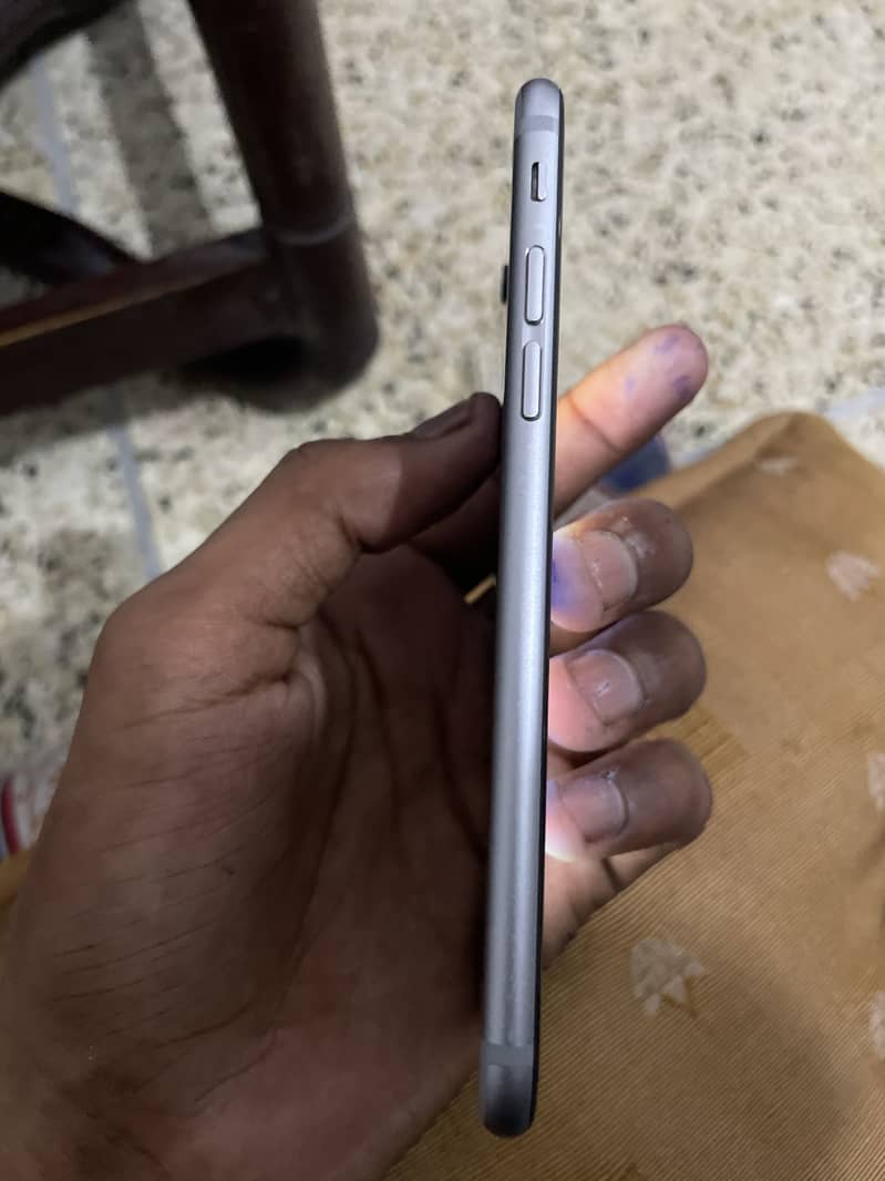 Apple iPhone 6 1