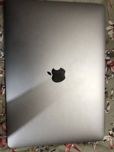 MacBook Pro 2019 13 inches