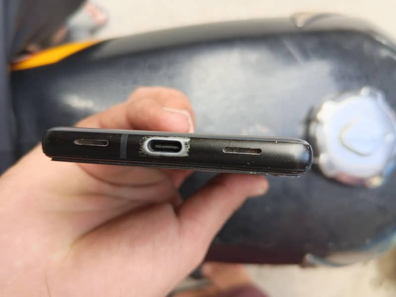 Google Pixel 6a 5