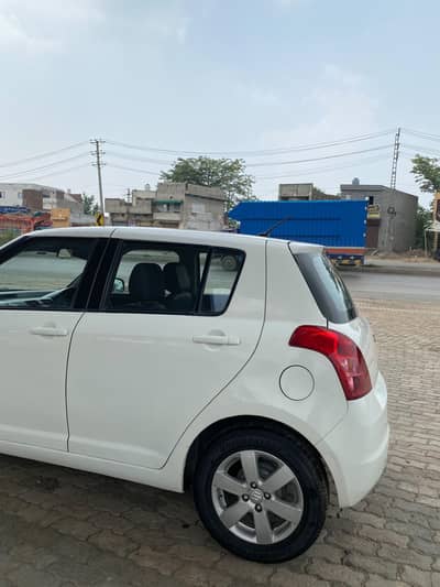 Suzuki Swift 2013