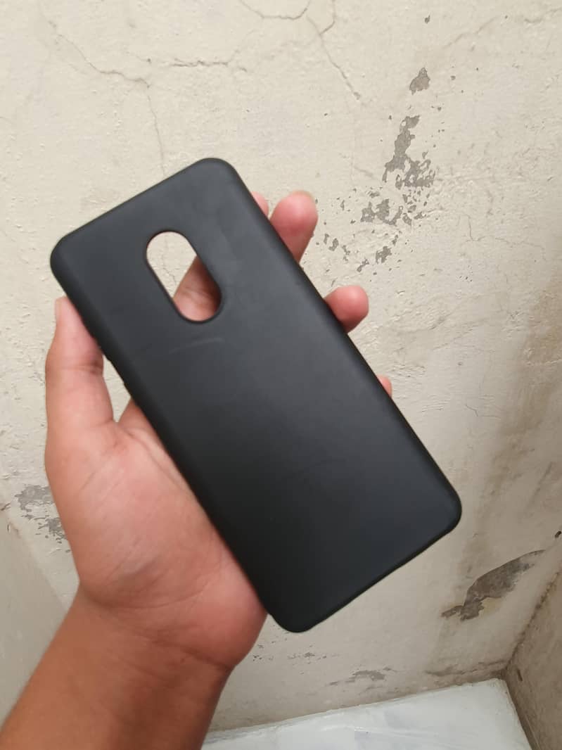Sharp Aquos Zero 2 6