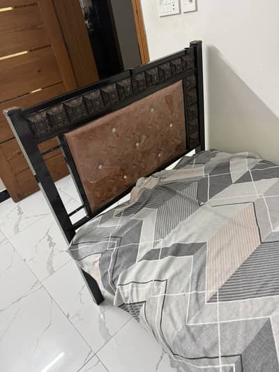Single Bed for Sale