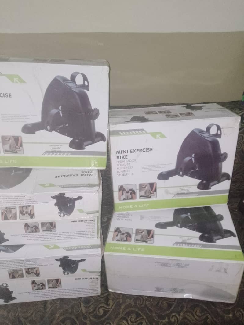 Portable Exercise Mini Cycle - Digital Display - Box Pack 5