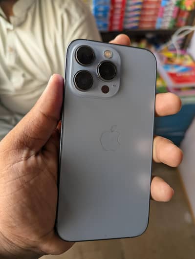 Apple iPhone 13 Pro