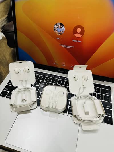 Apple type c handfree