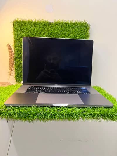 MacBook Pro 16-inch 2019 A2141 Breaking for Parts