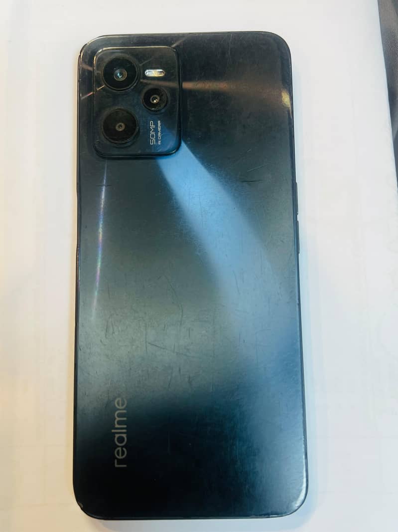 Realme C35 2
