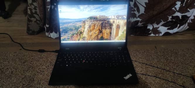 Lenevo ThinkPad T570 ( Core i7 , 16GB , 512 GB  )