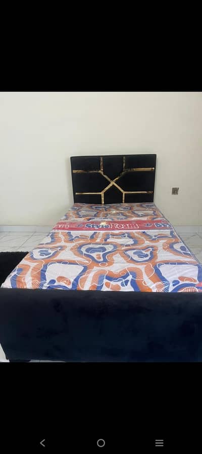 single bed with mattress