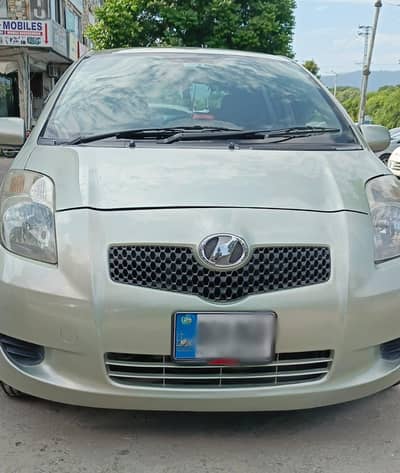 Toyota Vitz 2007