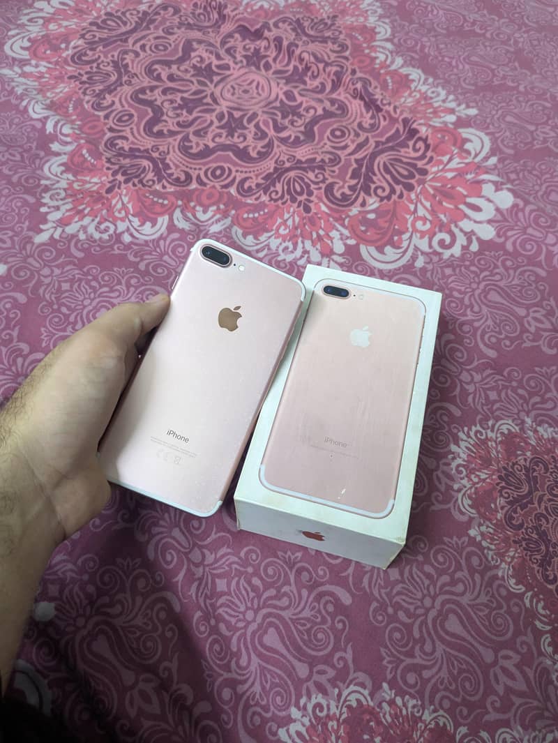 Apple iPhone 7 Plus 3