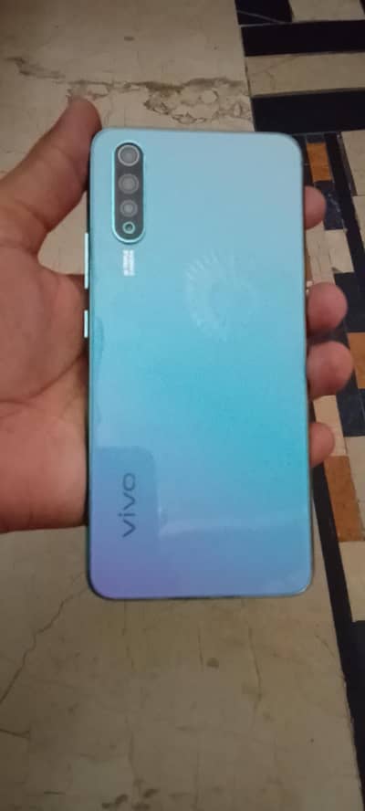 Vivo S1