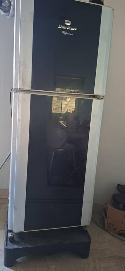 refrigerator /fridge