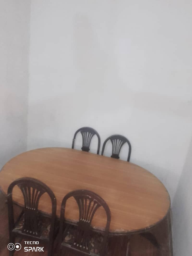 Dining table 3