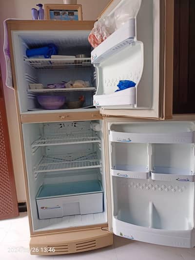 PEL refrigerator in good condition