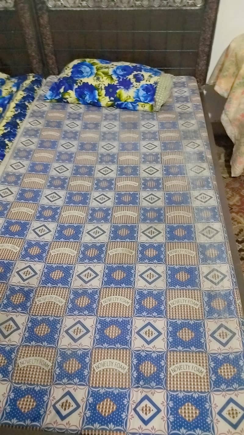 Two Single Bed Without Mattress 5
