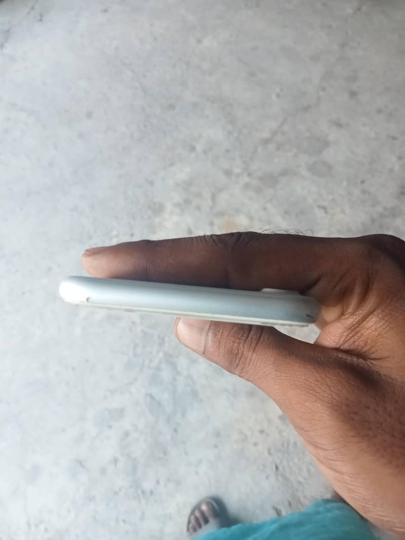 Apple iPhone 7 5