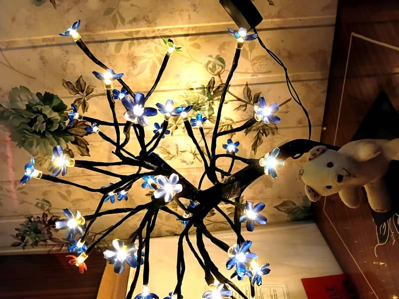 LED Table Lamp 2