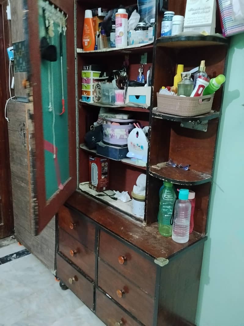 dressing table 2