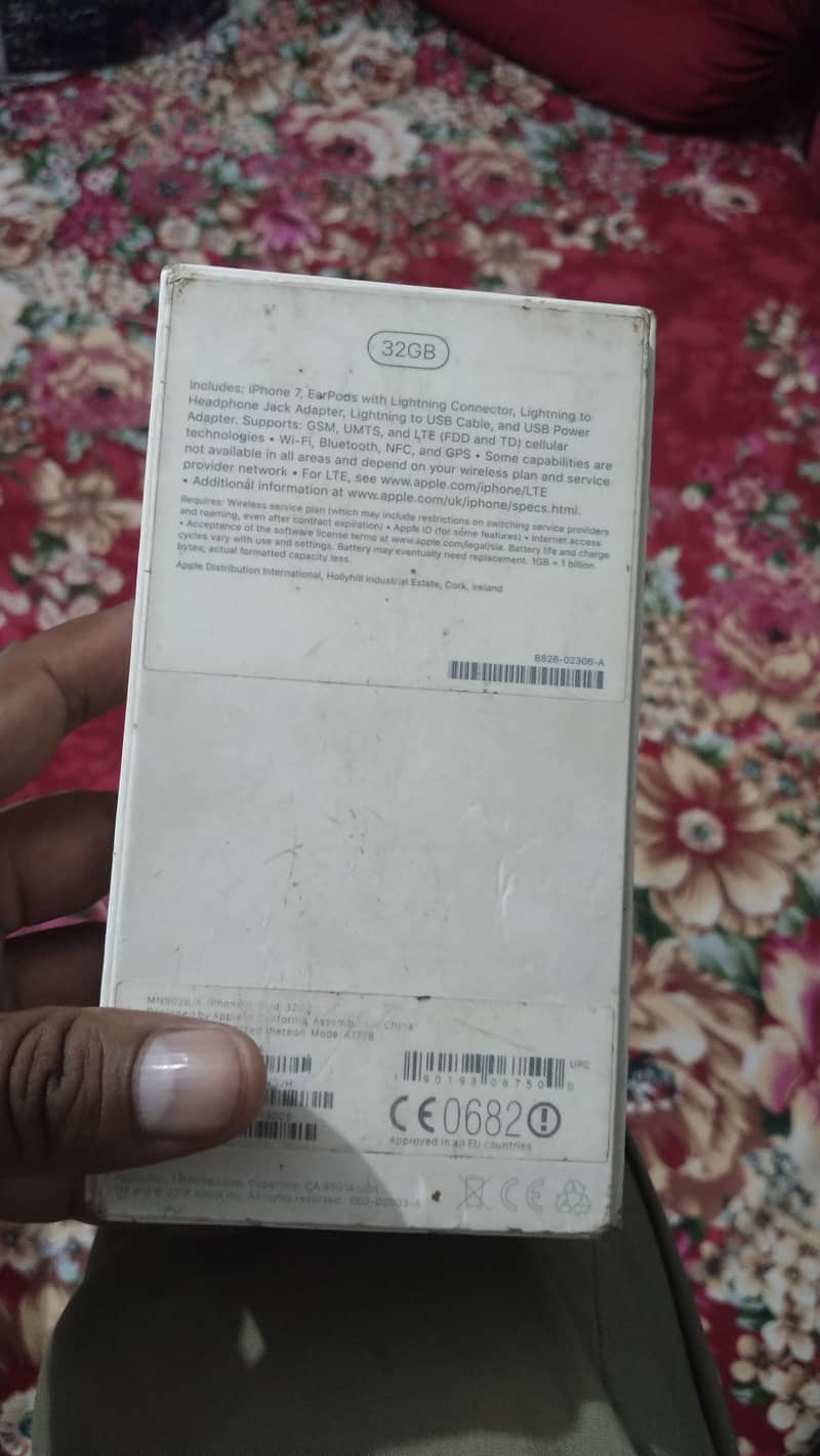 Apple iPhone 7 Plus 0