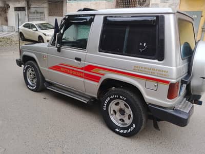 Mitsubishi Pajero 1985