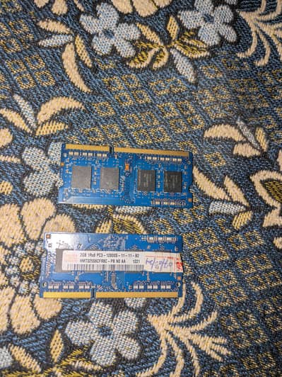 4GB Laptop RAM Kit (2x2GB) DDR3 1600 MHz Hynix PC3 - Working