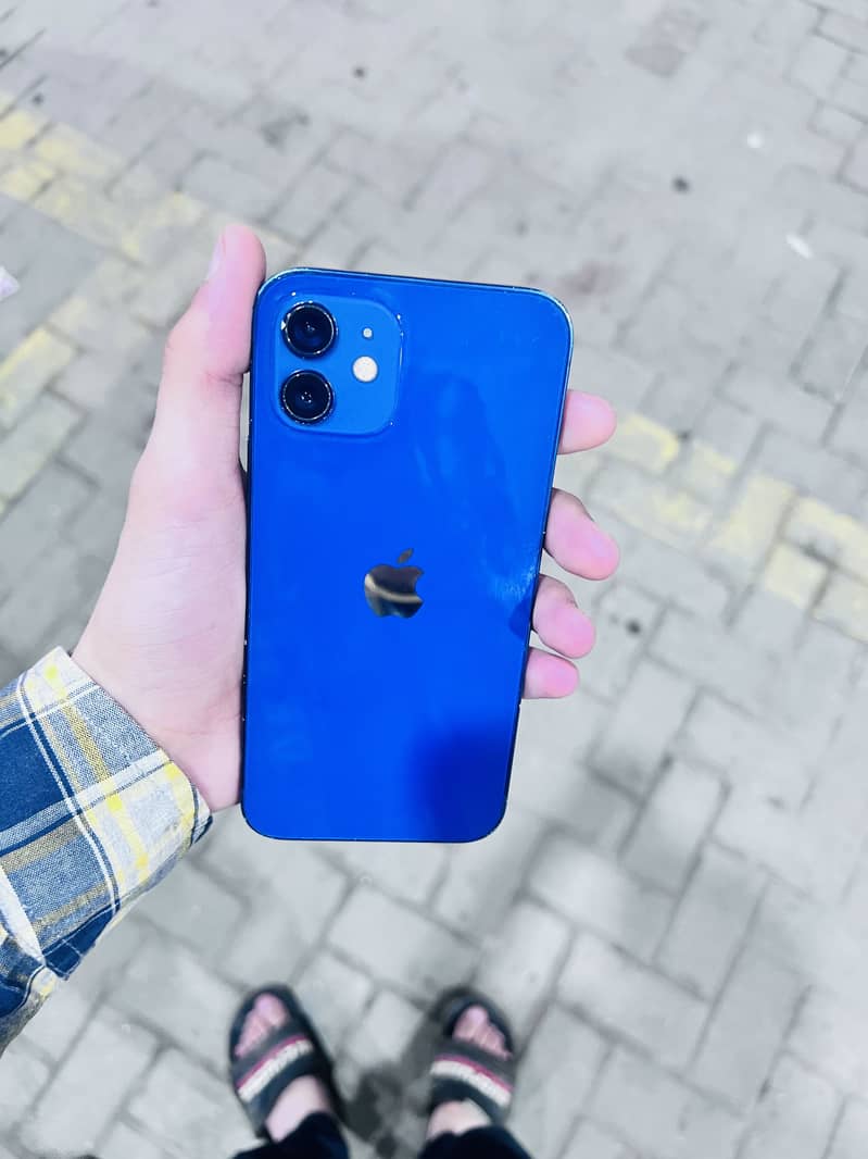 Iphone 12 3