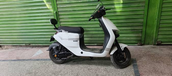 Evee Scooty For sale