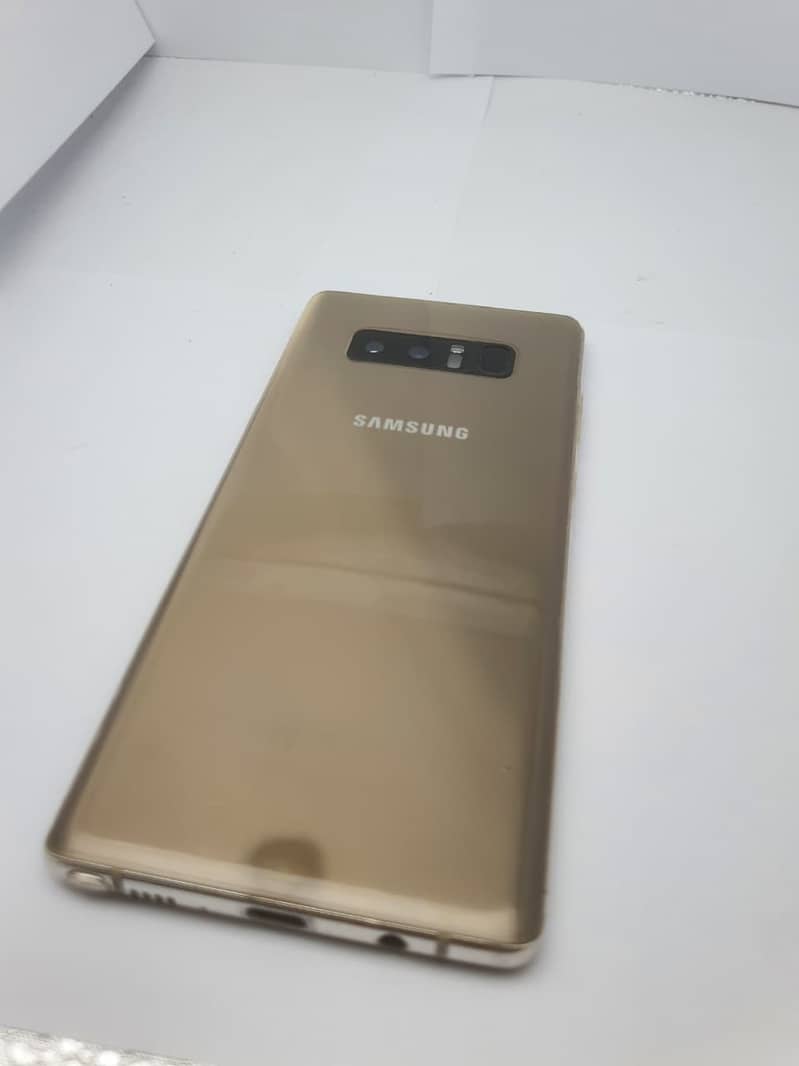 Samsung Mobile Note 8 4